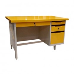 โต๊ะเหล็ก 5 ฟุต (หน้าเหล็กพ่นสี)